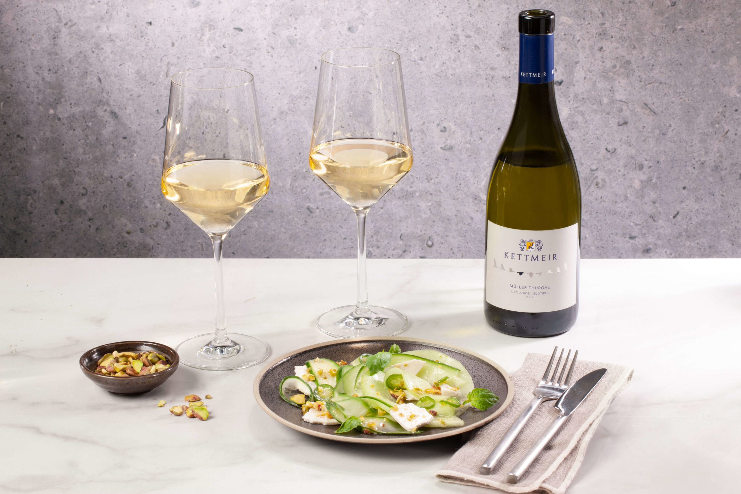 Recipes of a dish paired with a bottled of Kettmeir wine