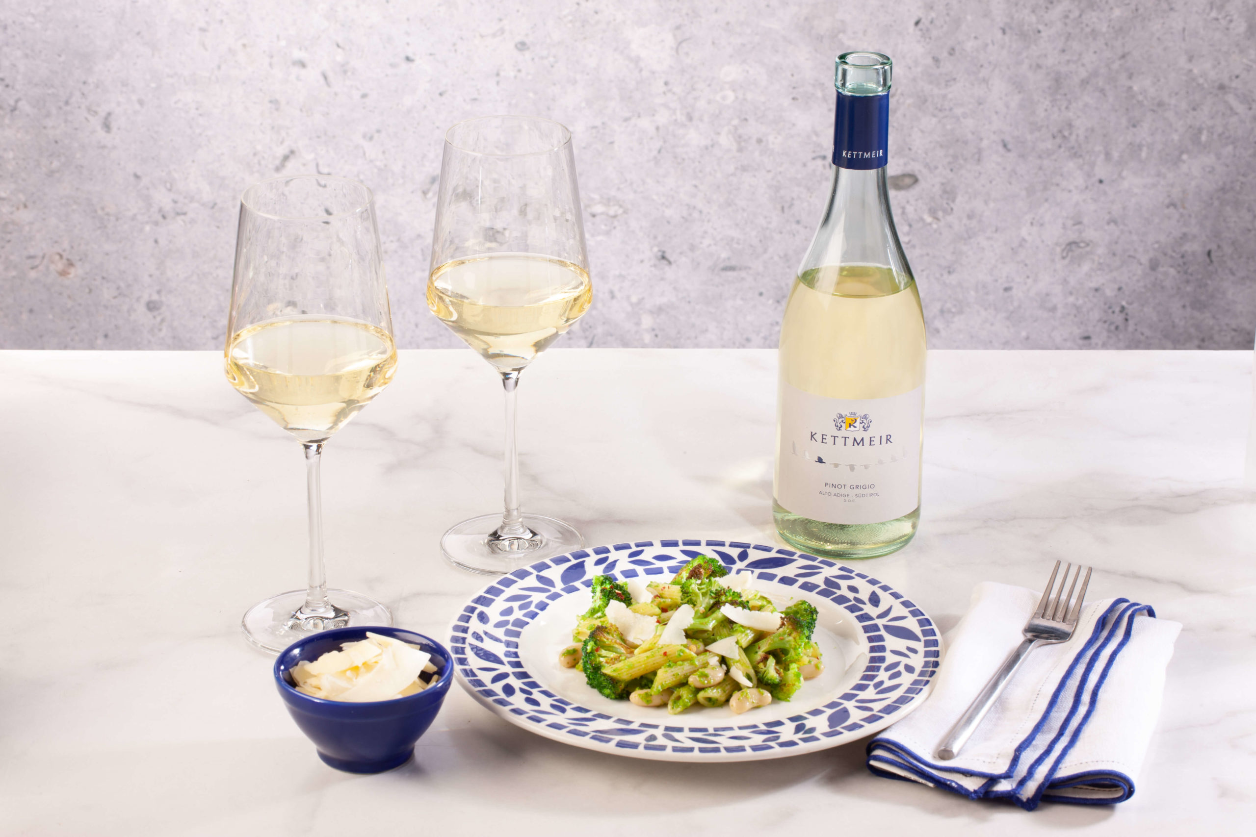Recipes of a dish paired with a bottled of Kettmeir wine